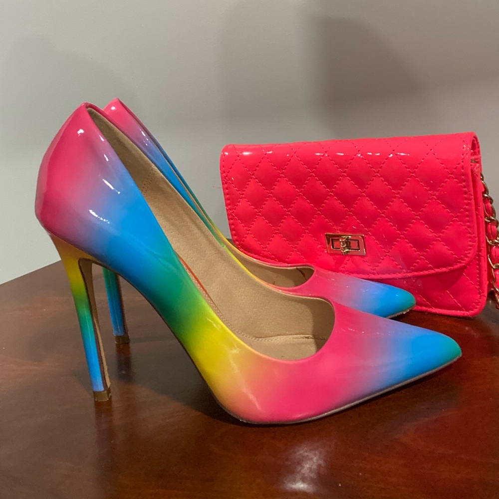 Multi colored heels n purse